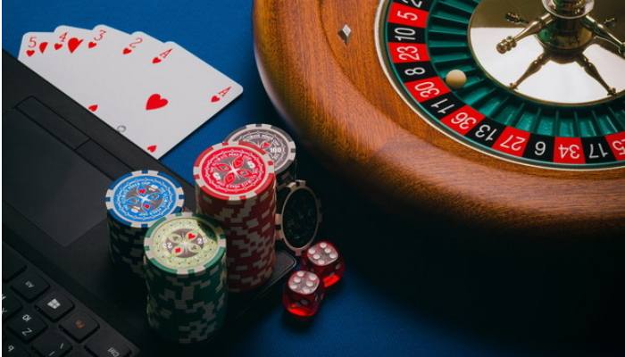 Lưu ý khi chơi Baccarat Tha đánh bạc